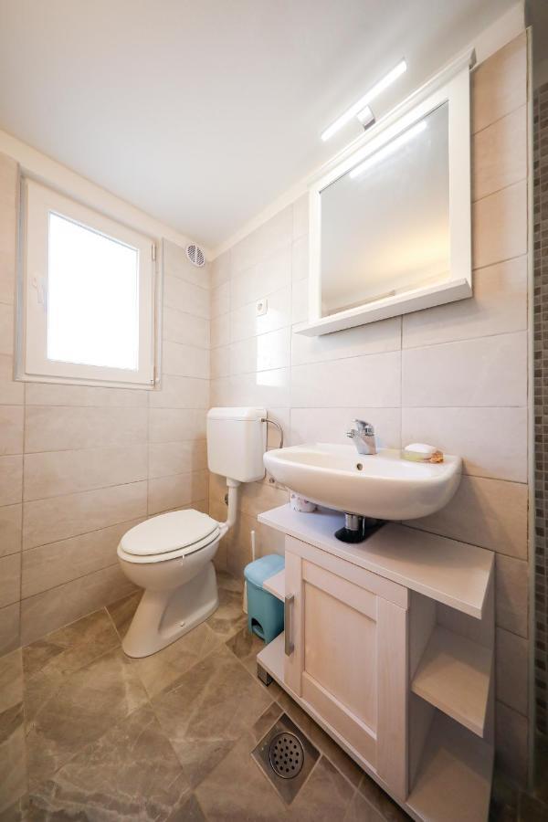 Holiday Home Ana Poljana  Екстериор снимка