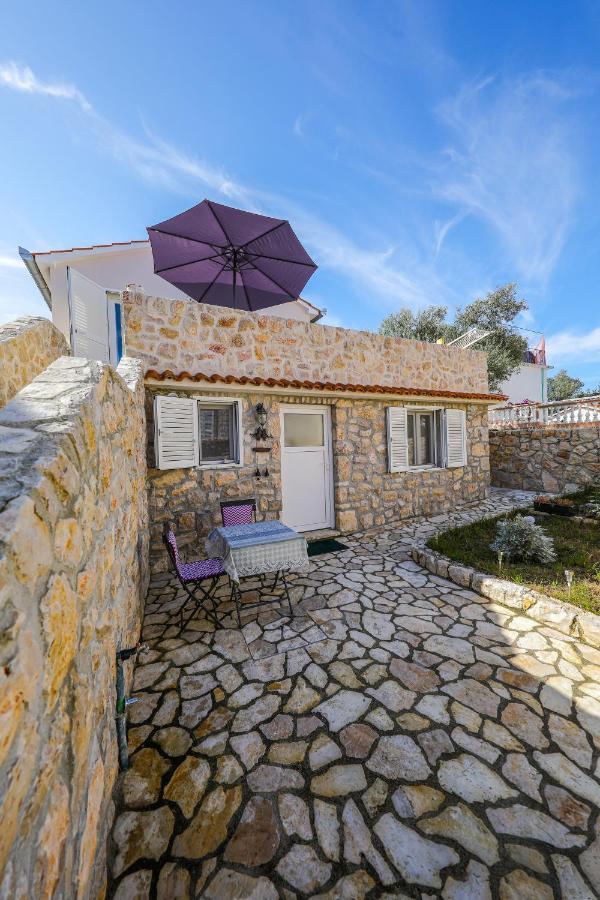Holiday Home Ana Poljana  Екстериор снимка