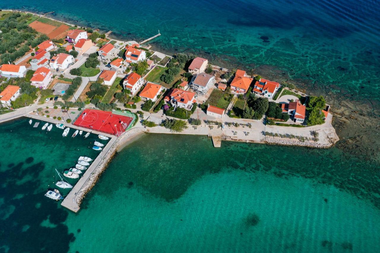 Holiday Home Ana Poljana  Екстериор снимка