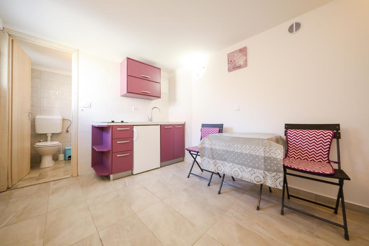 Holiday Home Ana Poljana  Екстериор снимка