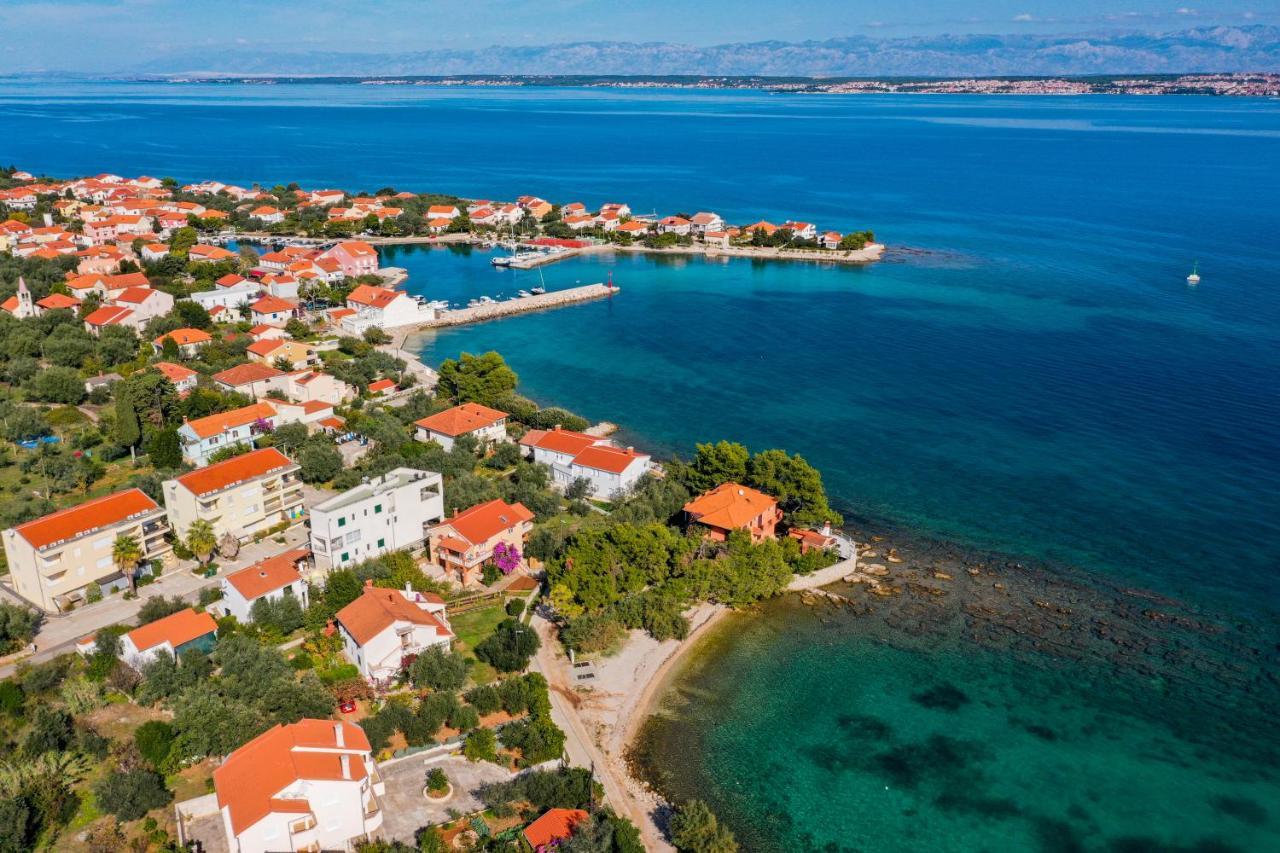 Holiday Home Ana Poljana  Екстериор снимка