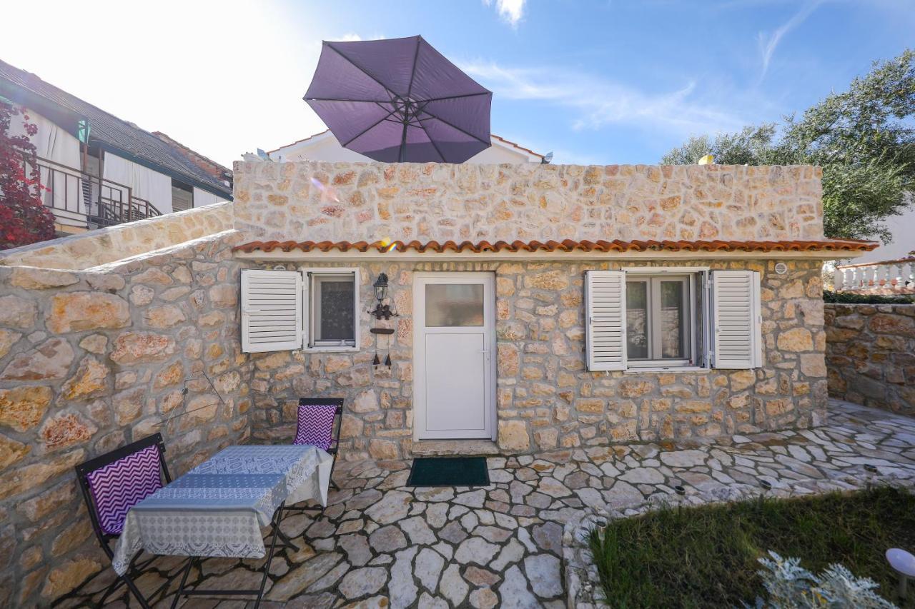 Holiday Home Ana Poljana  Екстериор снимка
